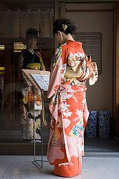 香草社《圣兽之王》中文截图 游戏预购已开启